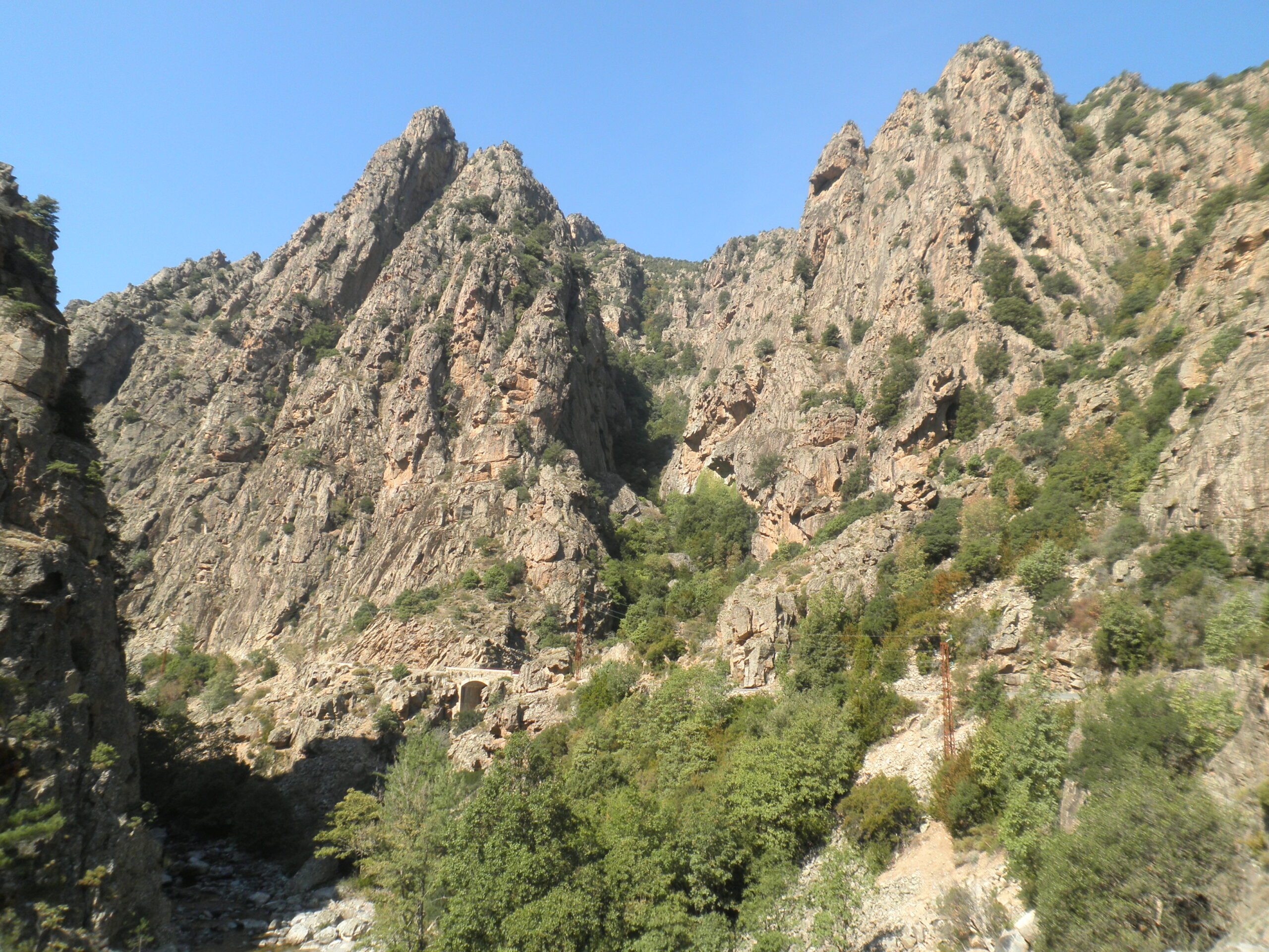 1 - Les gorges de l'Ascu...une porte d'entrée remarquable pour la vallée